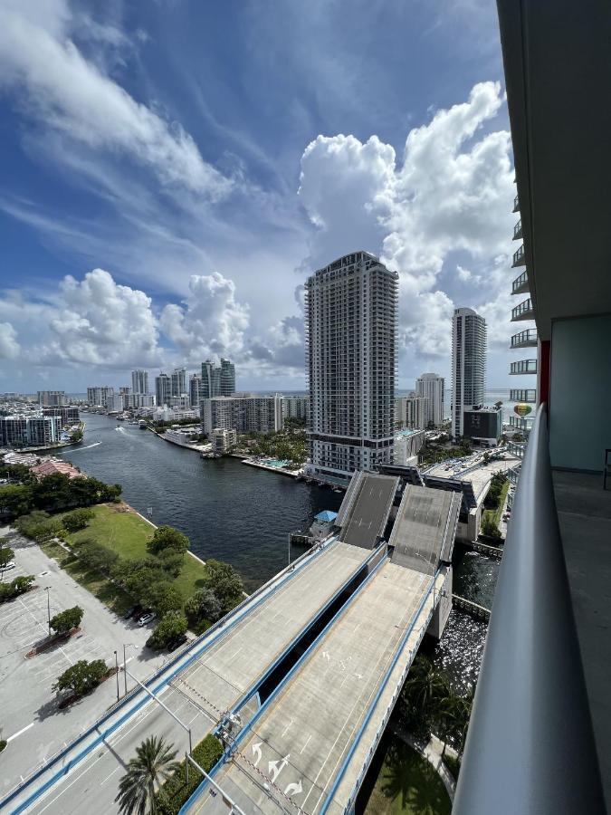23Rd Floor Luxury & Spacious Beachwalk Resort Apartment With Amazing View Hallandale Beach Zewnętrze zdjęcie
