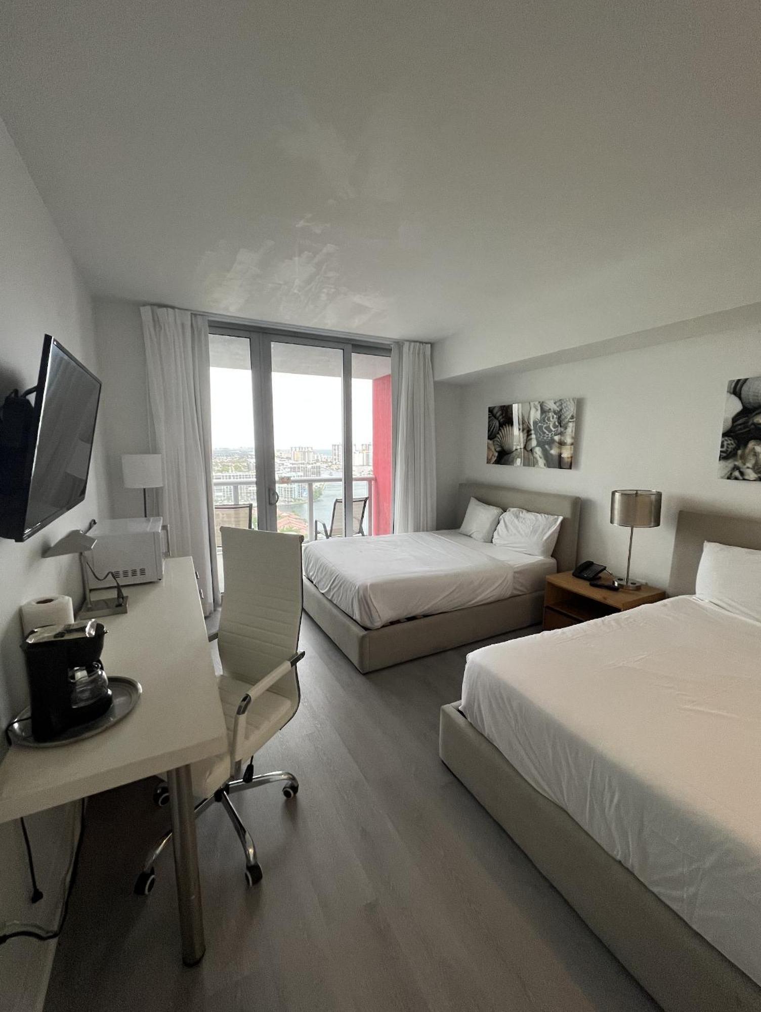 23Rd Floor Luxury & Spacious Beachwalk Resort Apartment With Amazing View Hallandale Beach Zewnętrze zdjęcie